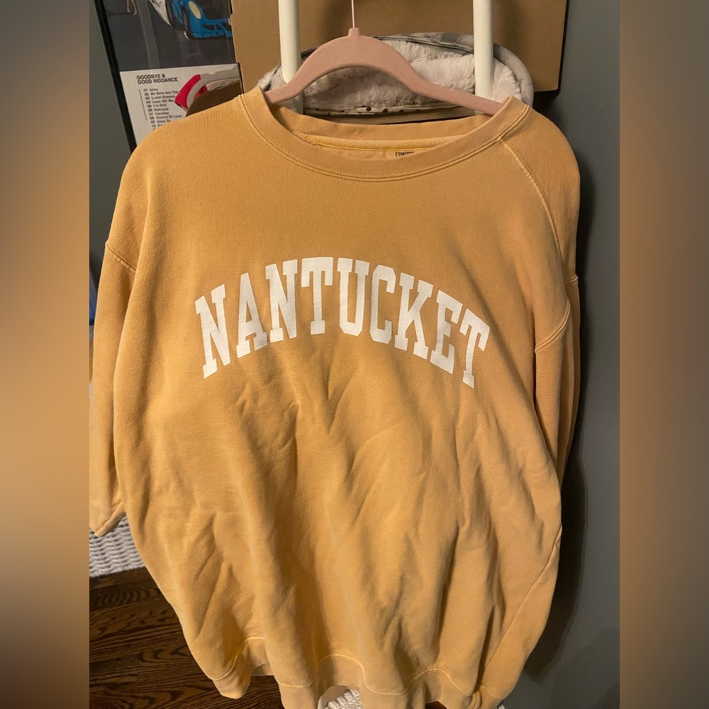 Nantucket crewneck mustard color size large fits more like a medium